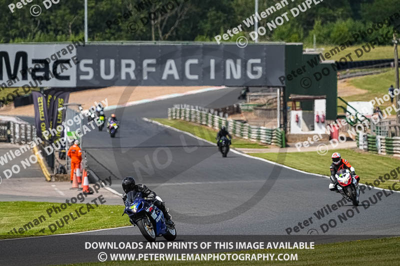 enduro digital images;event digital images;eventdigitalimages;mallory park;mallory park photographs;mallory park trackday;mallory park trackday photographs;no limits trackdays;peter wileman photography;racing digital images;trackday digital images;trackday photos